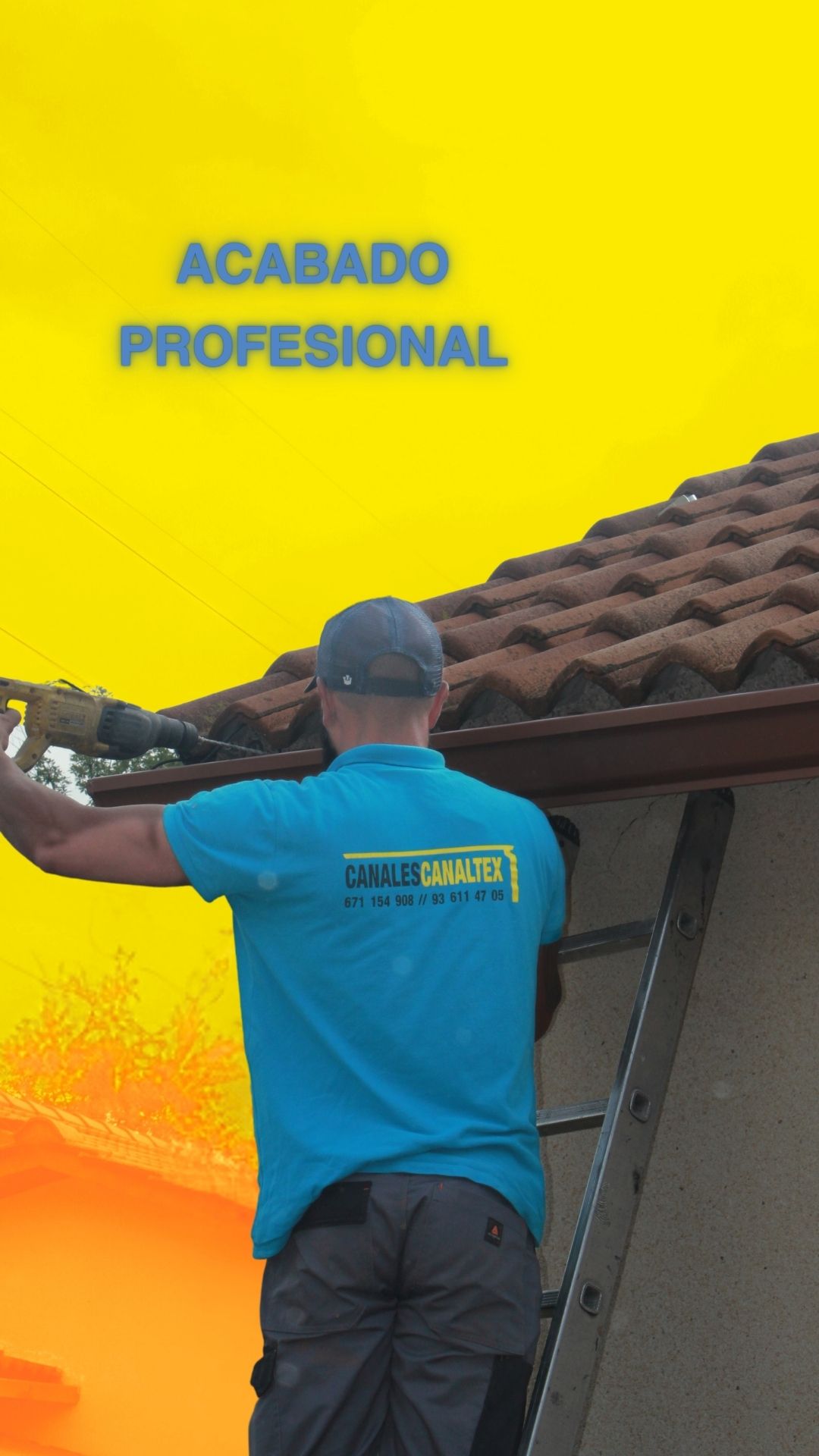 Instalación de panel teja en cubierta residencial con acabado estético tradicional